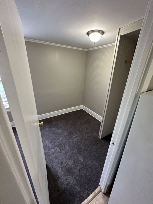 Photo - 8718-8720 W Mitchell St. (Duplex) Unit 8720