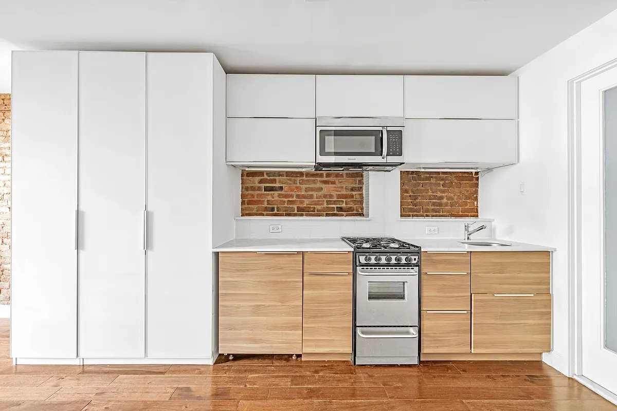 Photo - 86 Clinton St Unit 14