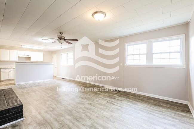 Photo - 108 Golden Grove Cir