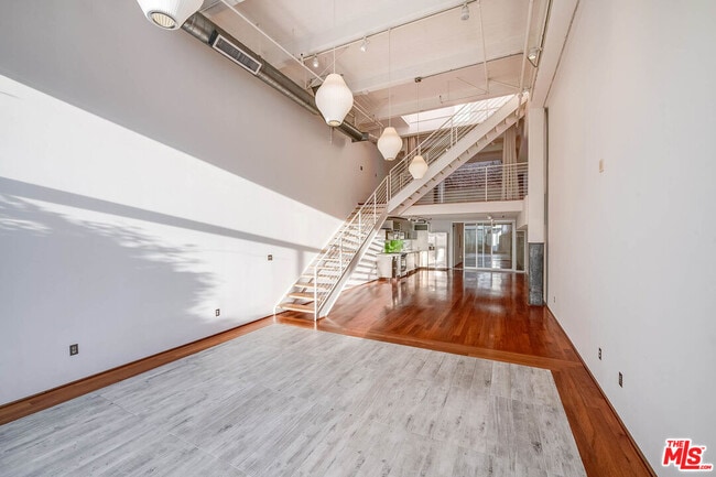 Photo - 1850 Industrial St Unit 106