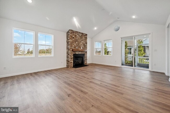 Photo - 23506 Reed Grass Wy