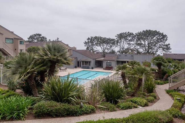 Photo - 295 Sea Forest Ct