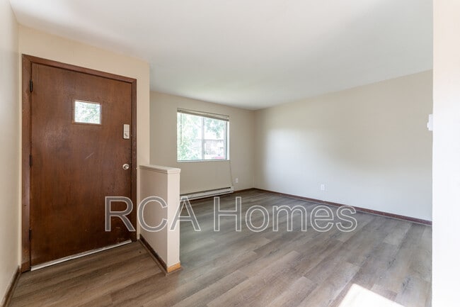 Photo - 5903 W Morris St