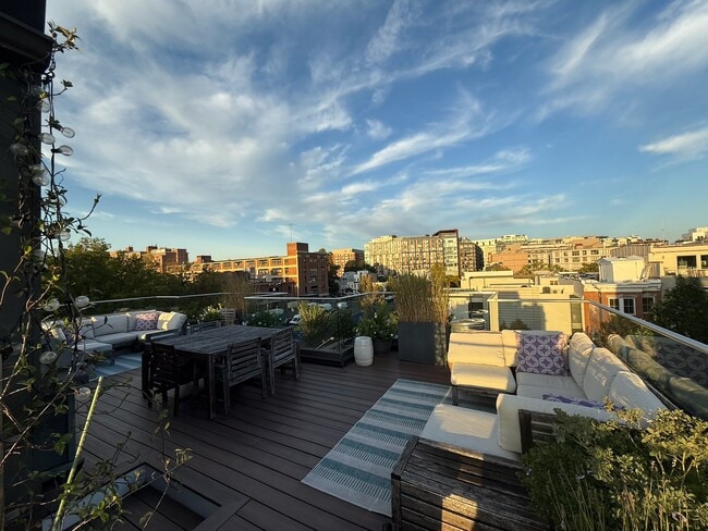 Photo - 1100 W St NW Unit Apt. 2