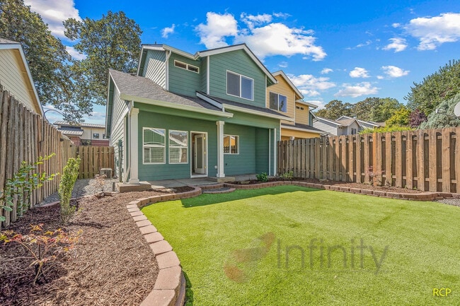 Photo - 6997 Northeast Birch Street