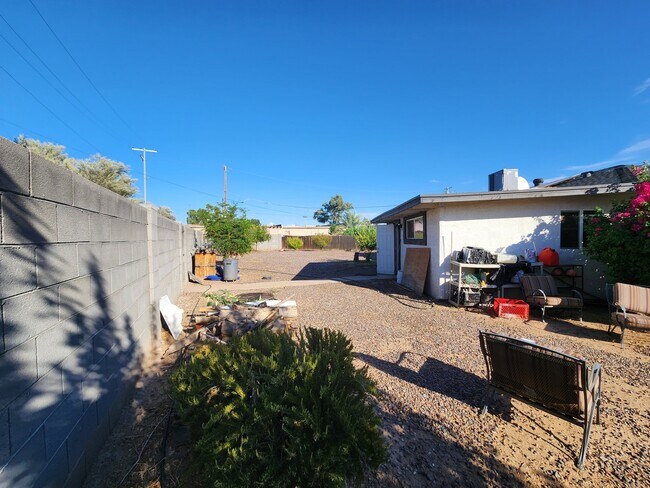 Photo - 3518 W Lynwood St