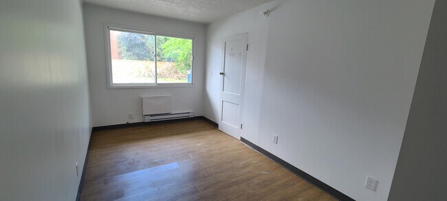 Photo - 3173 Sandwich St. Unit 6