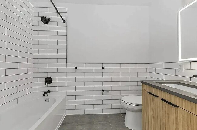 Photo - 394 E 8th St Unit PENTHOUSE