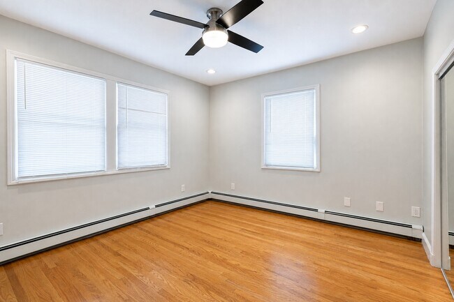 Photo - 77 Easton St Unit 3