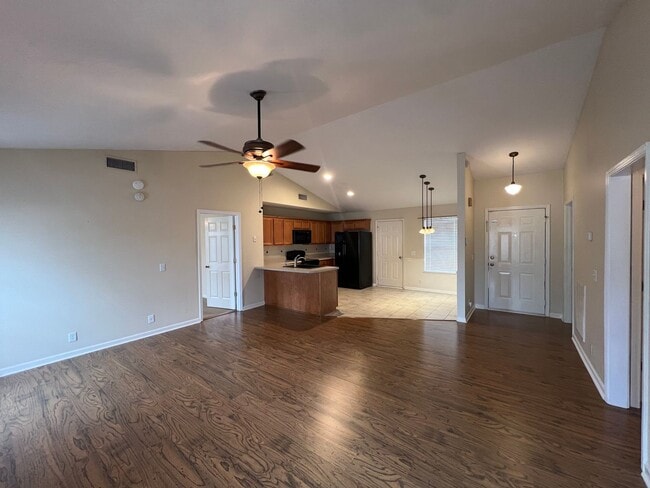 Photo - Available Now 3 BR 2 Bath Home in Lavernge with Fenced in Backyard!