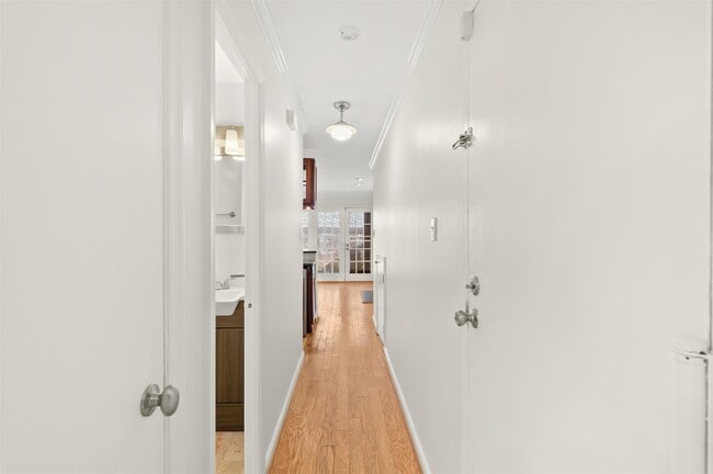Photo - 1815 Biltmore St NW Unit A