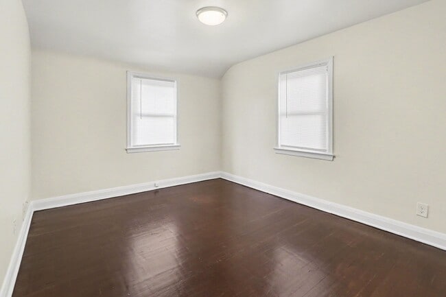 3219 Taylor Ave