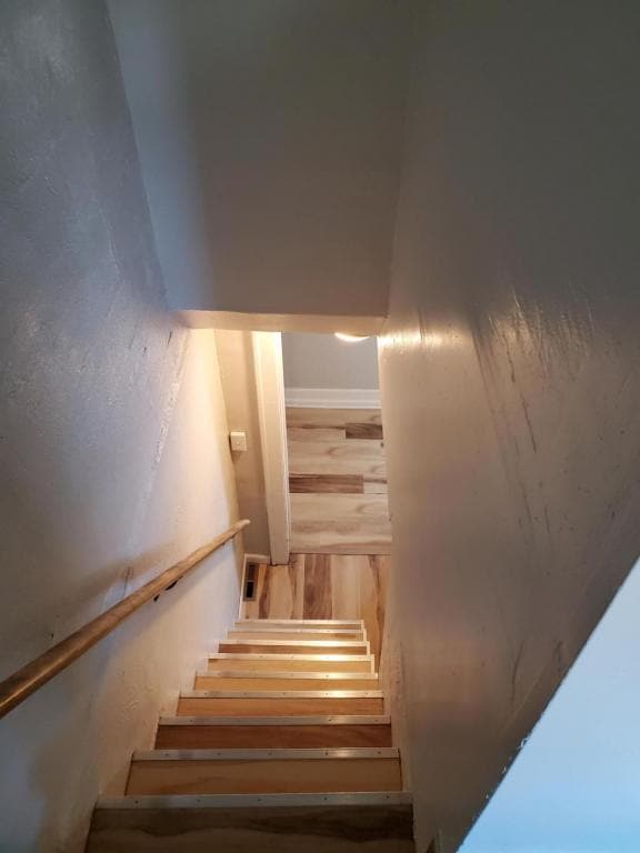 Photo - 48 Rumbold Ave Unit Apt 4