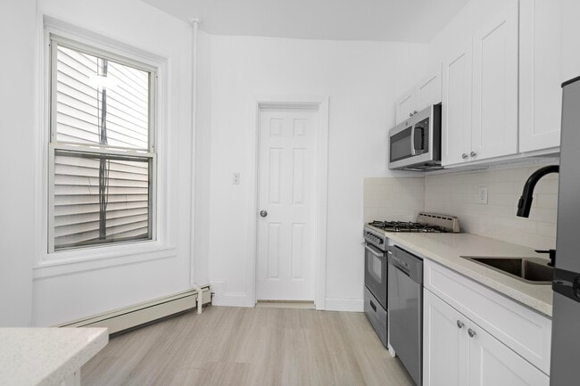 Photo - 182 Congress St Unit 4