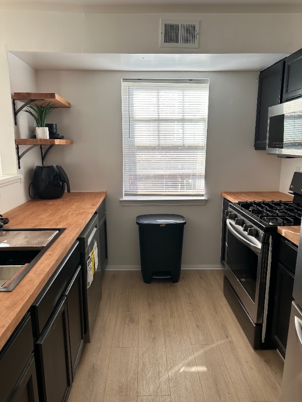 Photo - 139000 Farnsworth Ln Unit 4202