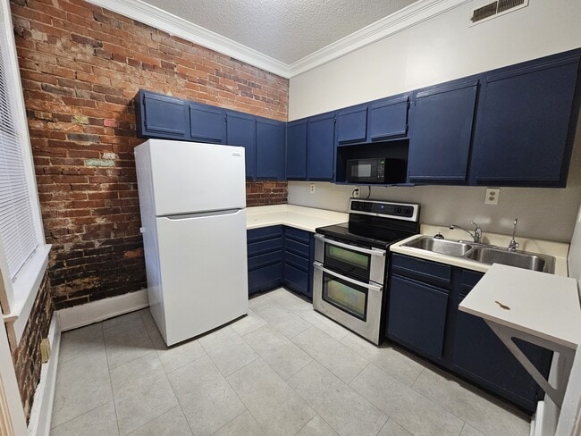 Photo - 603 Lindsay St