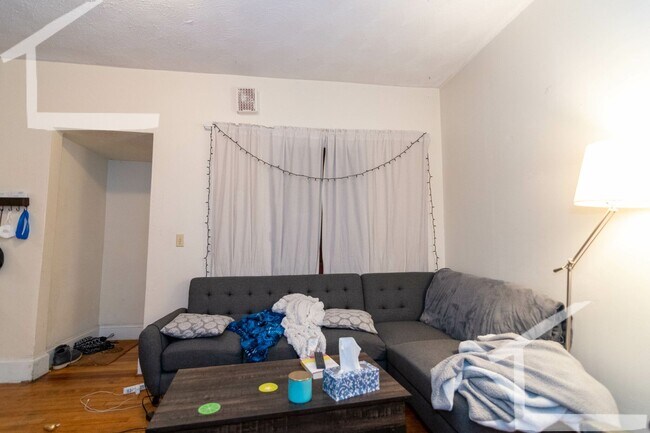 Photo - 6 Glenville Ave