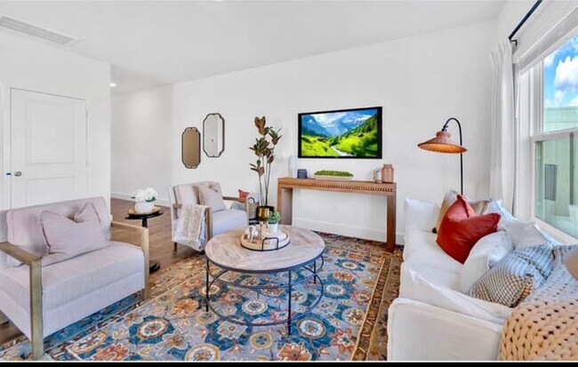 Photo - 3535 Bisham Wood Ln