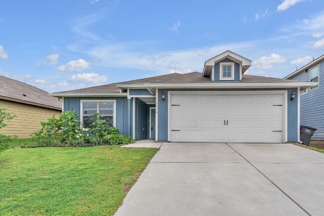 Building Photo - 4536 Skipador Dr