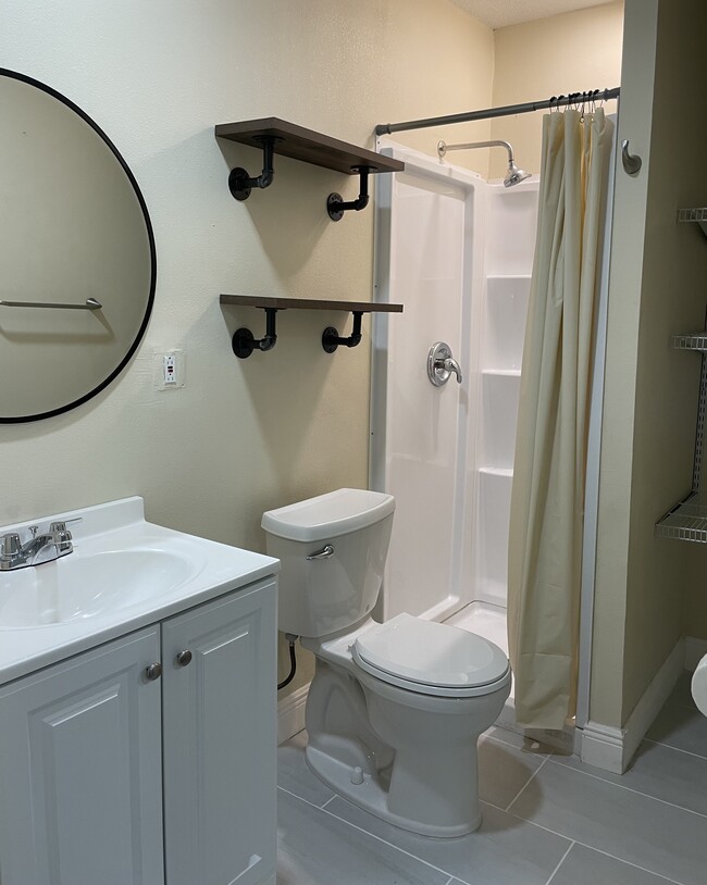 Photo - 2518 Quail Run Blvd N