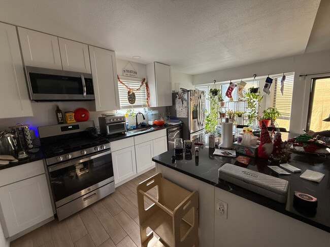 Photo - Room in House on Southwest Dr