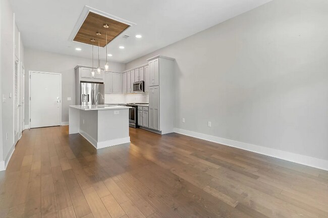 Photo - 2401 Euclid Ave Unit 103