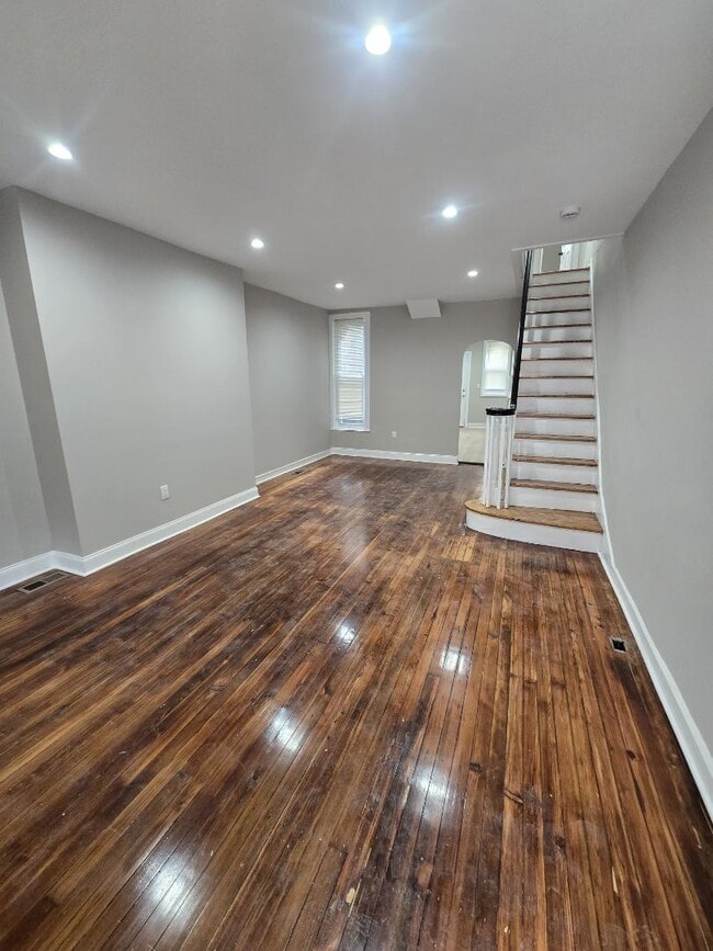 Photo - 2936 Tulip St