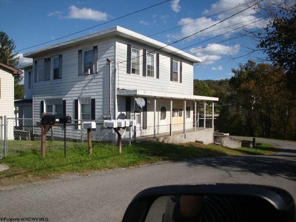 Photo - 1347 Montrose Ave Unit Apt 3