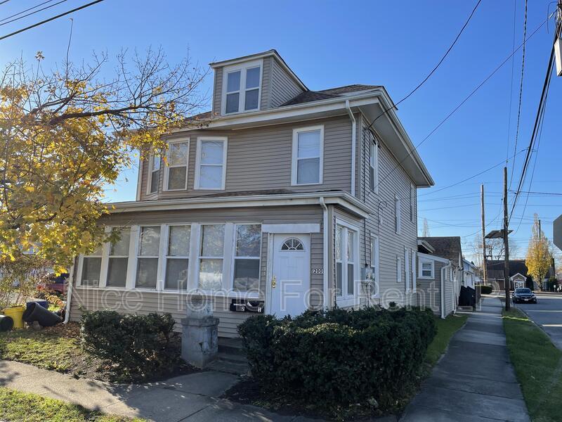 Photo - 2001 Genesee St