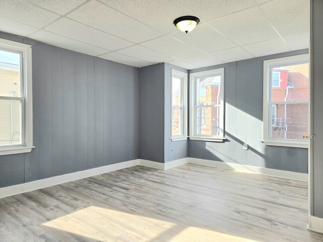 Photo - Charming 3BR Duplex in Fall River