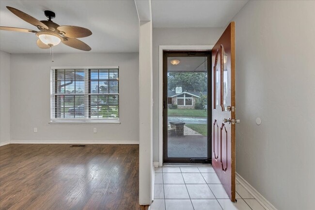 Photo - 4524 NW 60th St