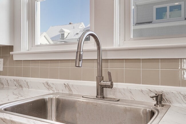 Photo - 11 Willow Ave Unit 2