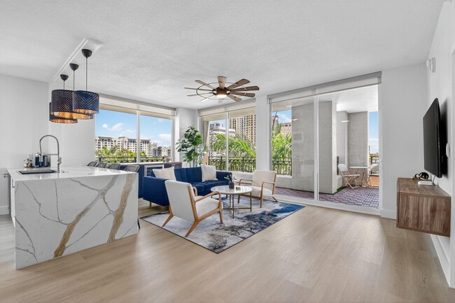 Building Photo - 550 Okeechobee Blvd Unit 502