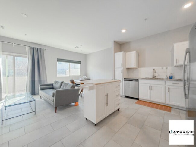 Photo - Exceptional Partially-Furnished 2/2.5 North Phoenix Townhome!