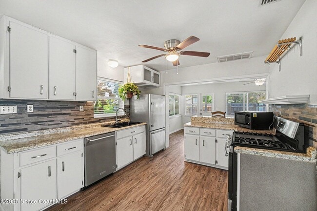 Photo - 1276 Gary Dr