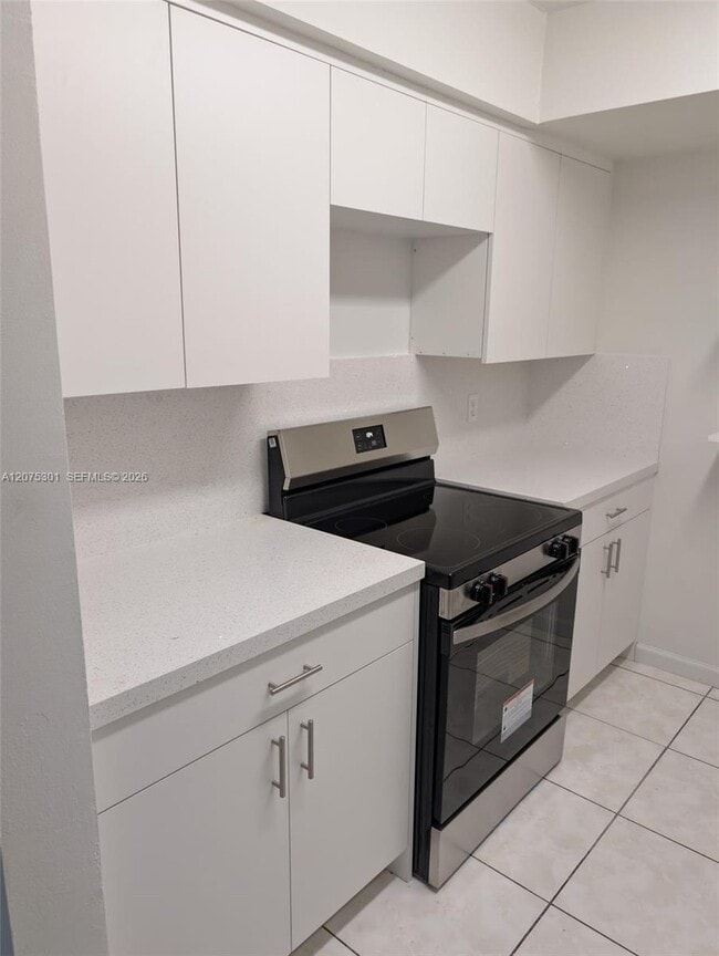 Building Photo - 11855 NE 19th Dr Unit 46