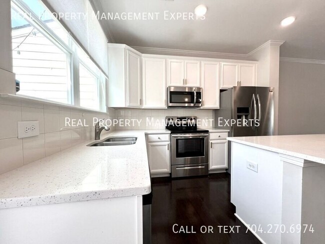 752 River Park Road