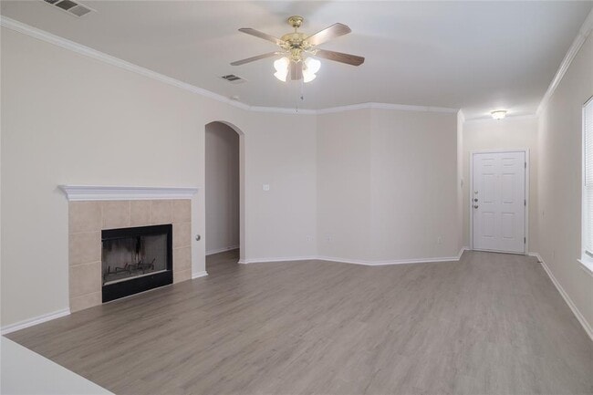 Photo - 1740 Amberwood Loop