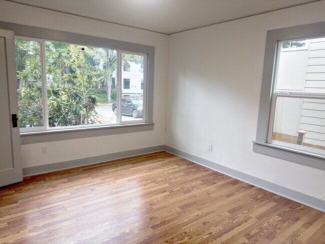 Photo - 9002 Corliss Ave N