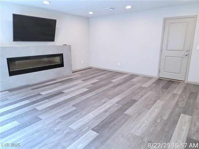 Building Photo - 8037 Misty Canyon Ave Rental