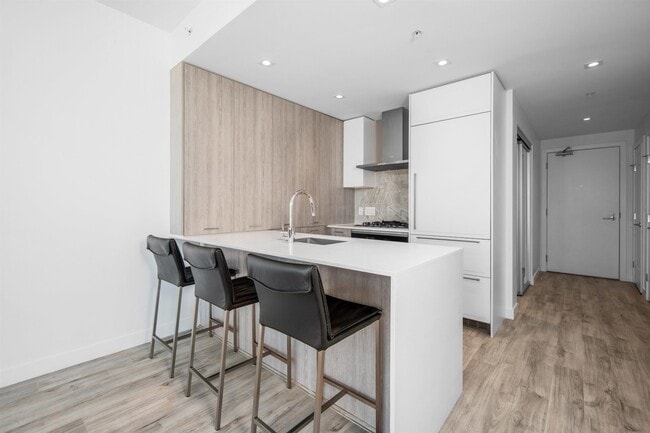 Building Photo - 2288 Alpha Ave