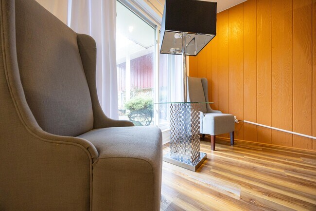 Photo - 27701 Mills Ave Unit O