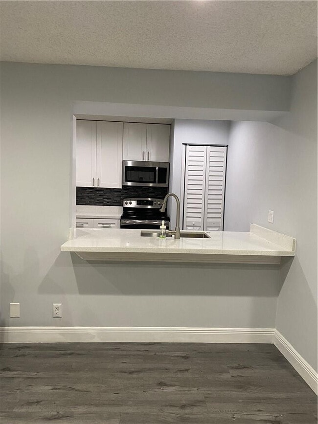 Photo - 401 SW 86th Ave Unit 103