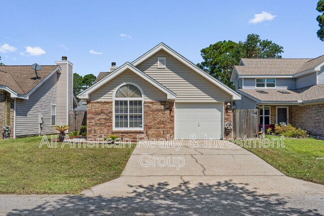 Building Photo - 1721 Colonial Ct Rental