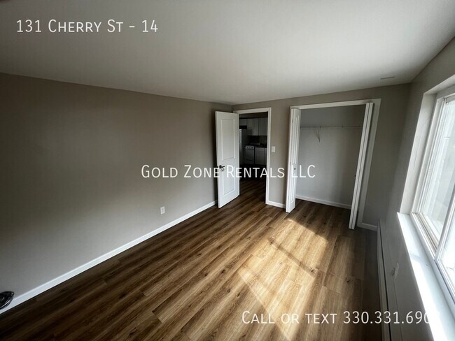 Photo - 131 Cherry St Unidad 14