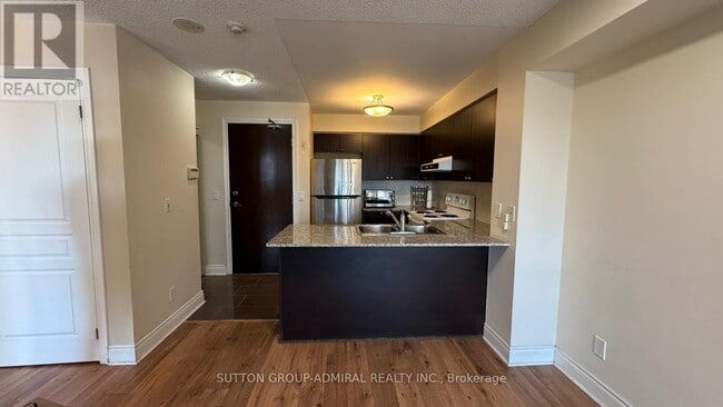 Photo - 7 N Park Rd Unit 202