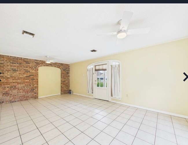 107 Guillot Rd Unit Guillott