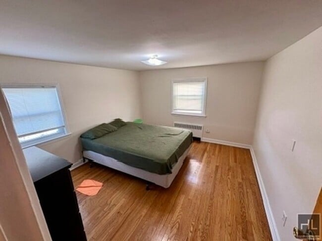 Photo - Dalton Rd, YONKERS Unit 2