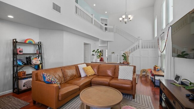 Photo - Charming 4-bedroom 3bath home near Suisun ...