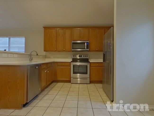 Photo - 14353 Snaffle Bit Trail